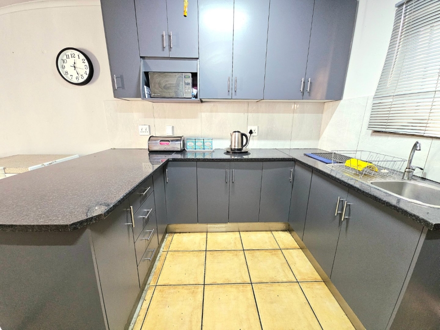 2 Bedroom Property for Sale in Weltevreden Valley Western Cape